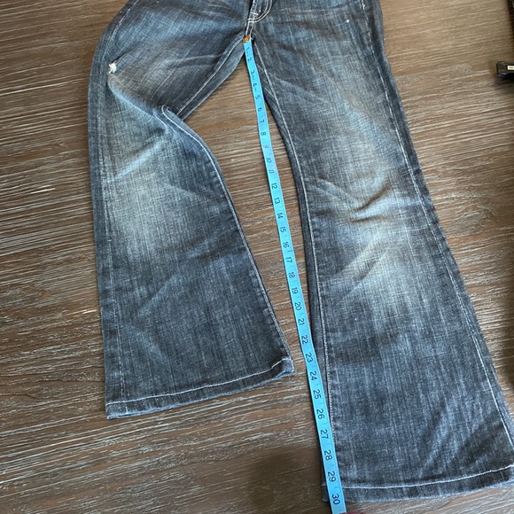 7for all mankind ladies jeans in size 27. Faded black distressed denim-Flare leg - Picture 11 of 12